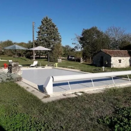 House - 10 Pers, 120 M2, 6/5 * Sérignac